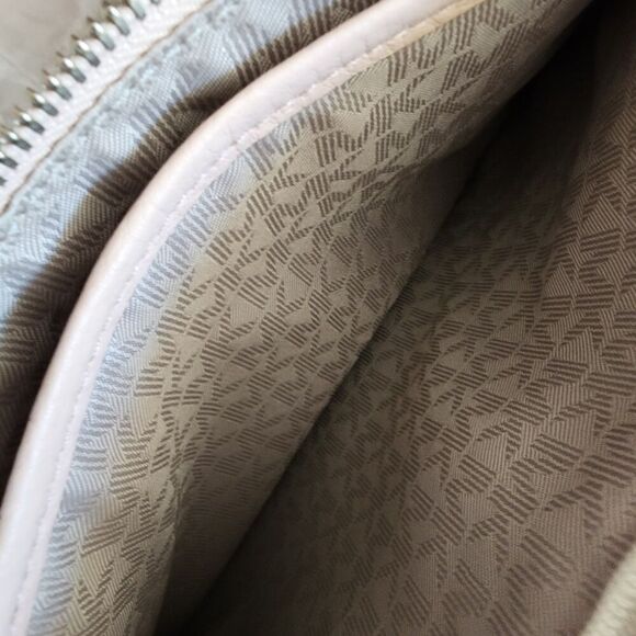 Michael Michael Kors Bedford Ballet XL Leather Wristlet - Picture 6 of 7